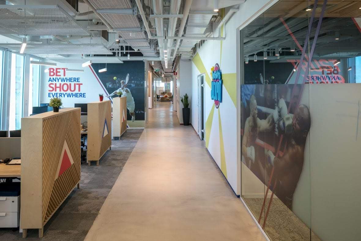 תמונה של אזור אופן ספייס וחדרי ישיבות במגדל עזריאלי