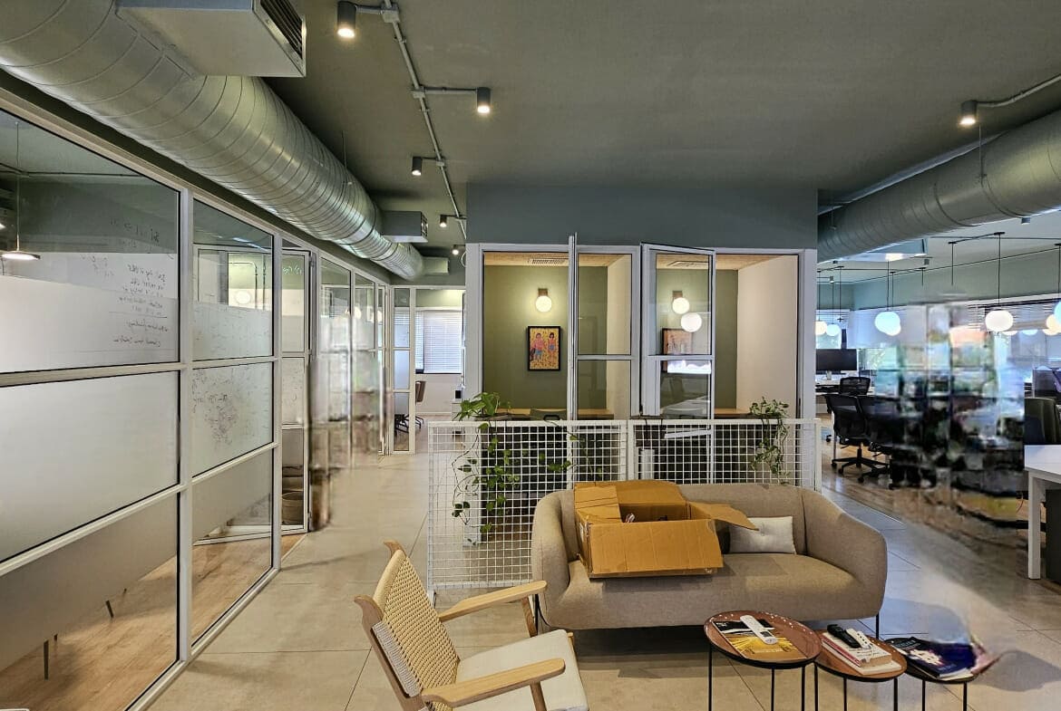 אזור ישיבה במשרדים במוטיפיורי