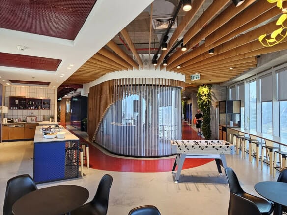 להשכרה 1338 מטר-קומה עצמאית במתחם המידטאון