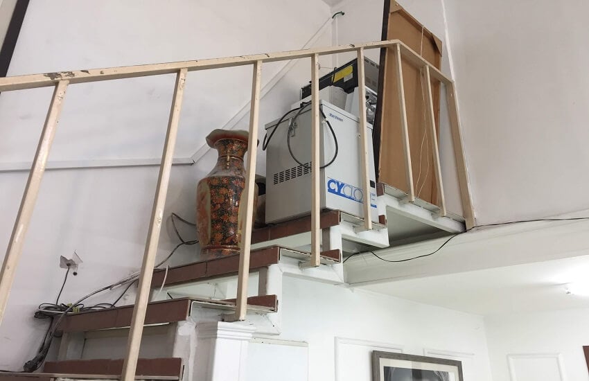 להשכרה משרד קטן ואינטימי בשכונת מונטיפיורי