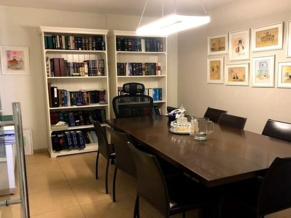 142 מ"ר להשכרה בבורסה