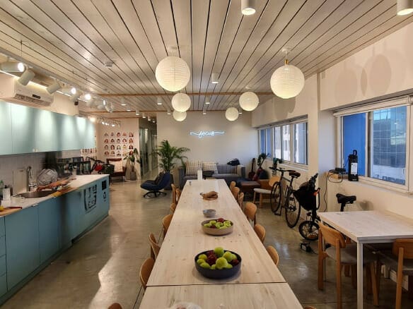 משרד 370 מ”ר בשכ’ מונטיפיורי