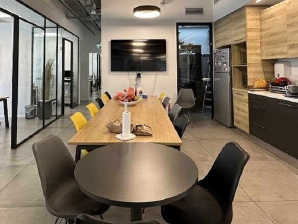 אזור אוכל ומטבח