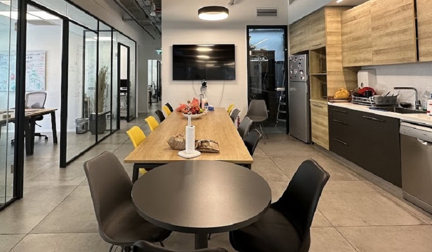 אזור אוכל ומטבח