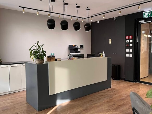 750 מ"ר להשכרה בבורסה