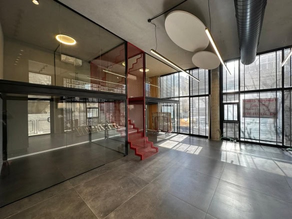 להשכרה משרד 120 מטר בישראל ב”ק