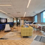 משרד 250 מטר מרוהט להשכרה במגדל אקרו