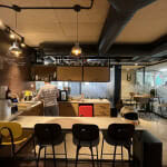 משרד משופץ עם מרפסת בלב העיר