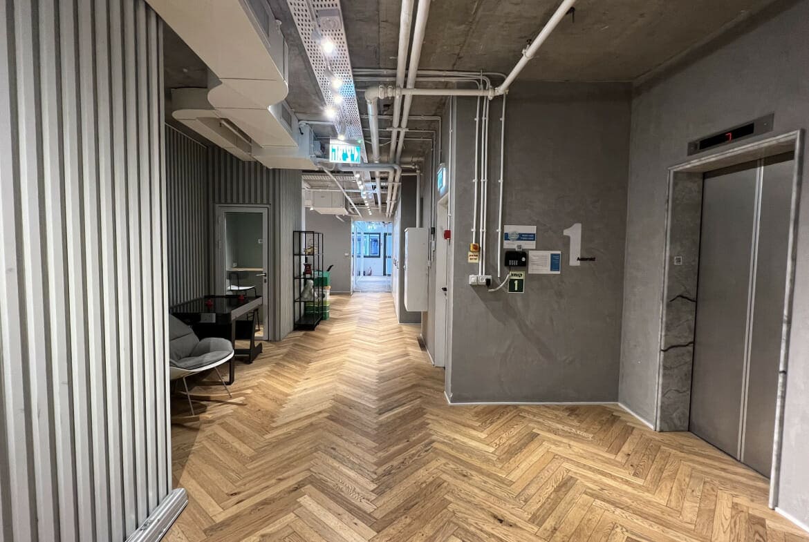 אזור הכניסה למשרד