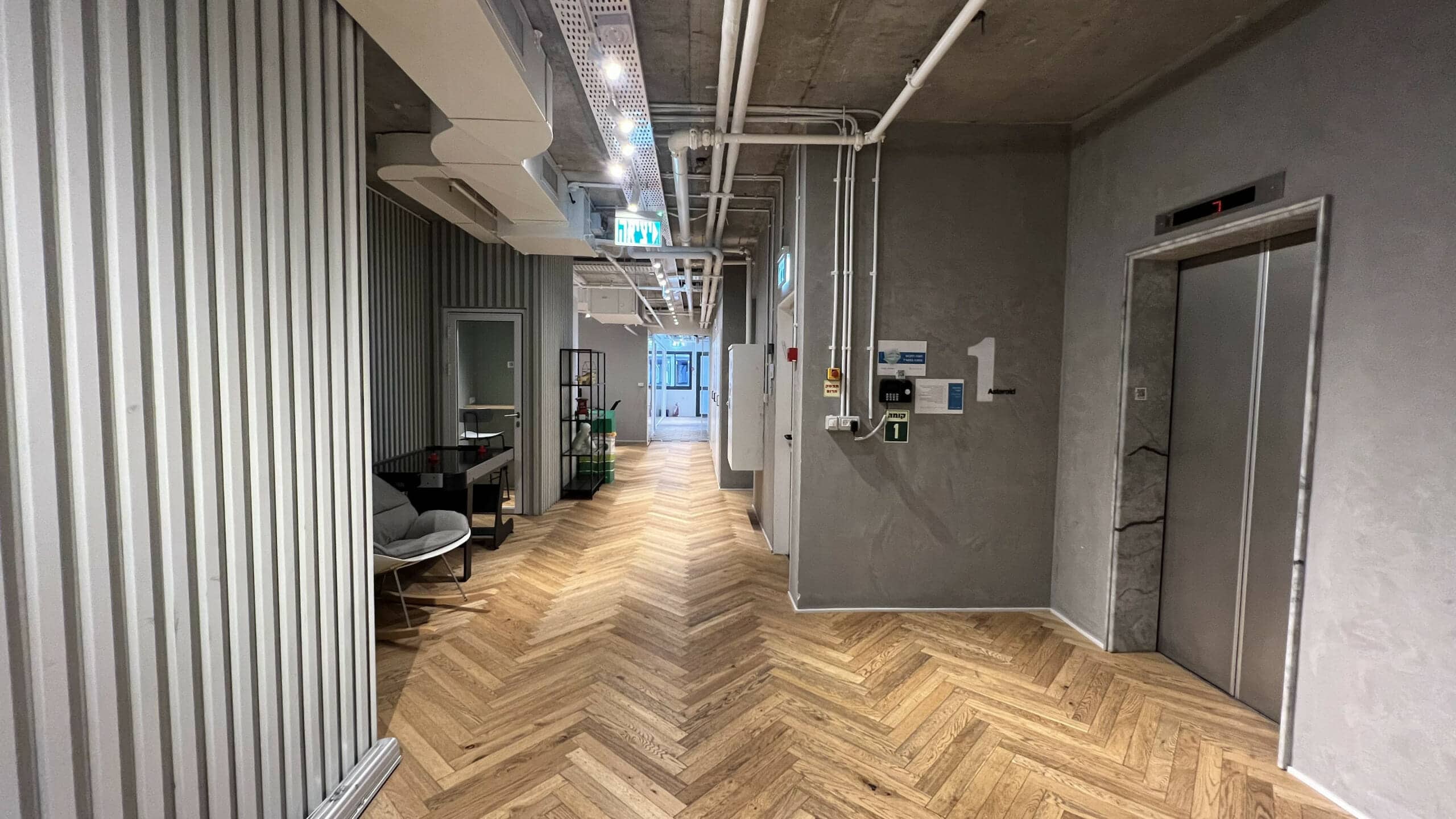 אזור הכניסה למשרד