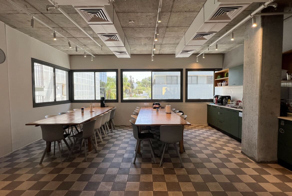 תמונה של במטבח במשרדים