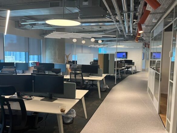 800 מ"ר להשכרה בבורסה