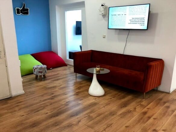 140 מ"ר להשכרה בבורסה