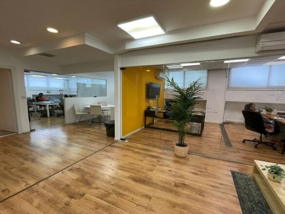 160 מ"ר להשכרה בבורסה