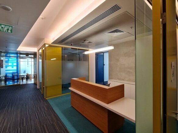 1600 מ"ר להשכרה בבורסה