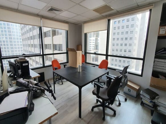 230 מ"ר להשכרה בבורסה