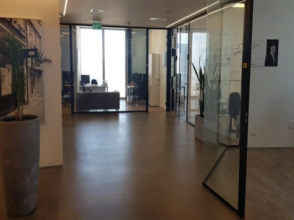 765 מ"ר להשכרה בבורסה