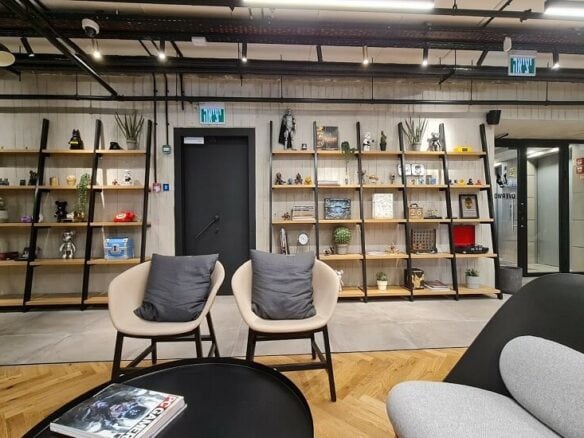 830 מ"ר להשכרה בבורסה