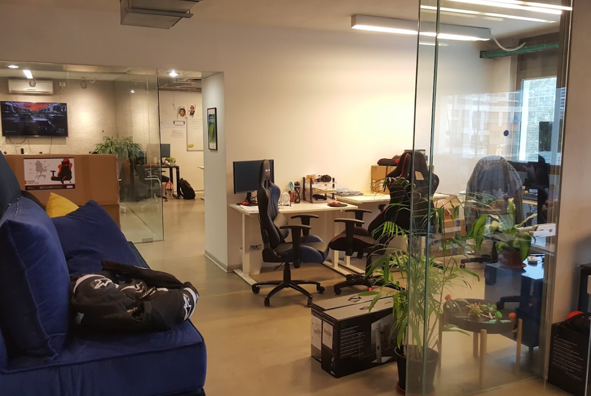 מבט כללי- עמדות עבודה