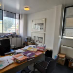 בתמונה אחד מחדרי עבודה