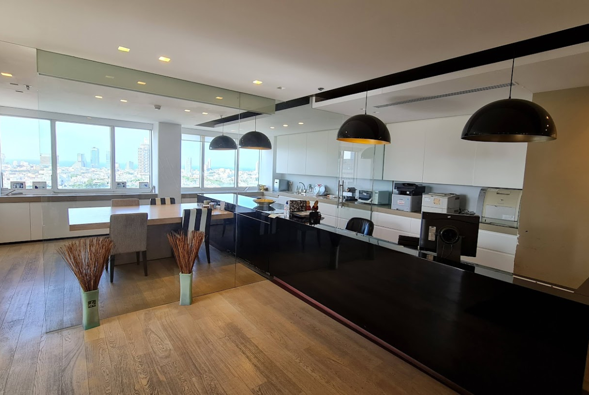 זווית נוספת של אופן ספייס במשרד