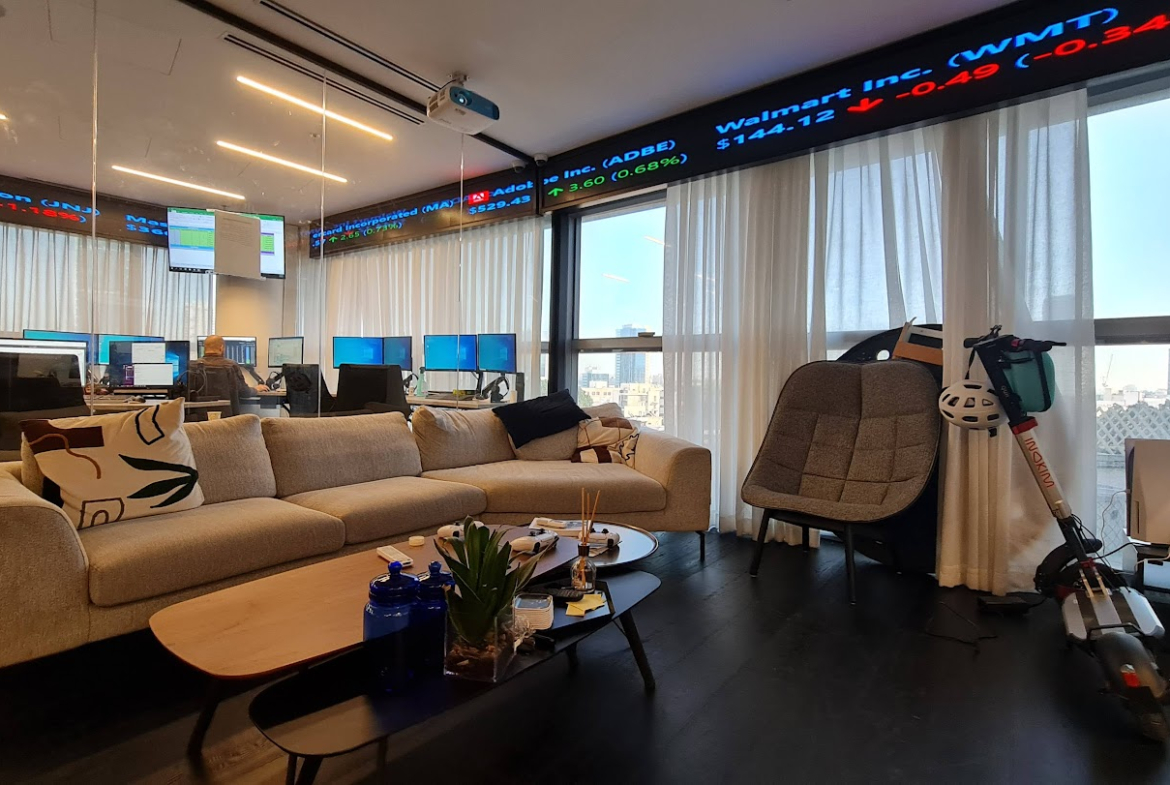 סלון- אזור מנוחה/ לאונג'