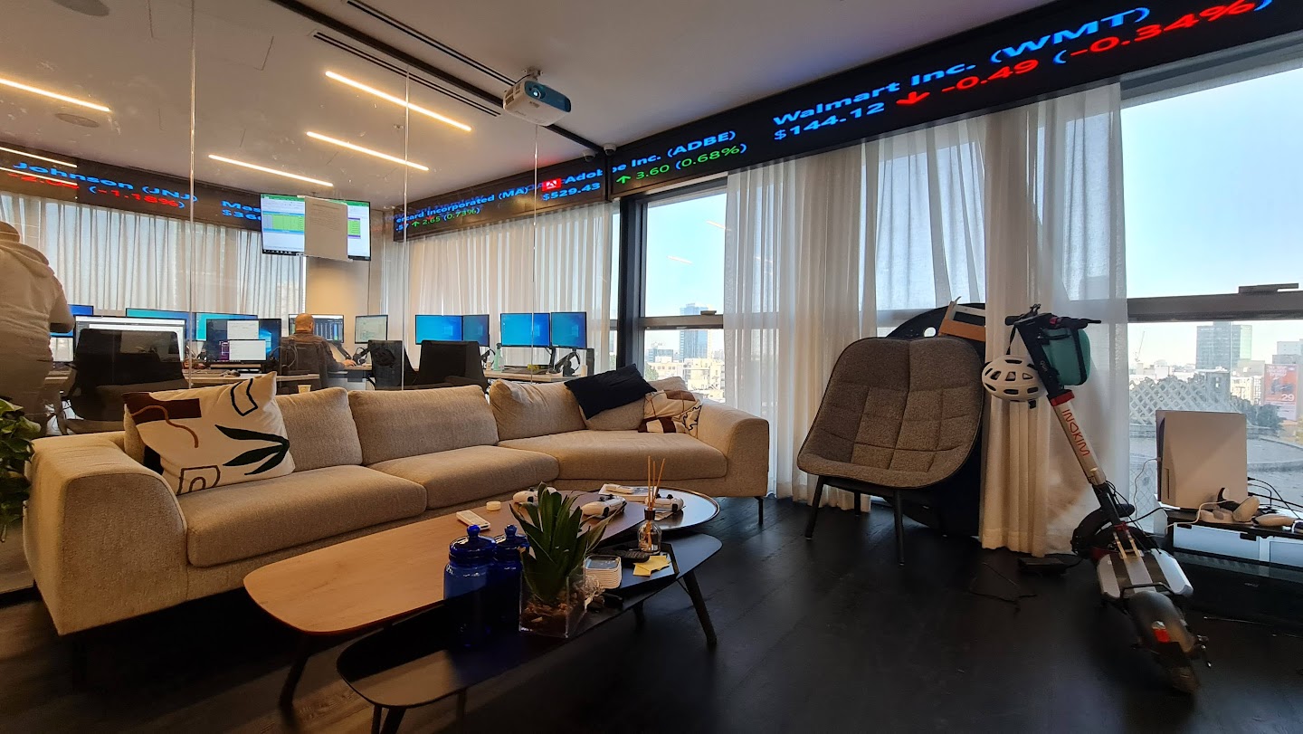 סלון- אזור מנוחה/ לאונג'