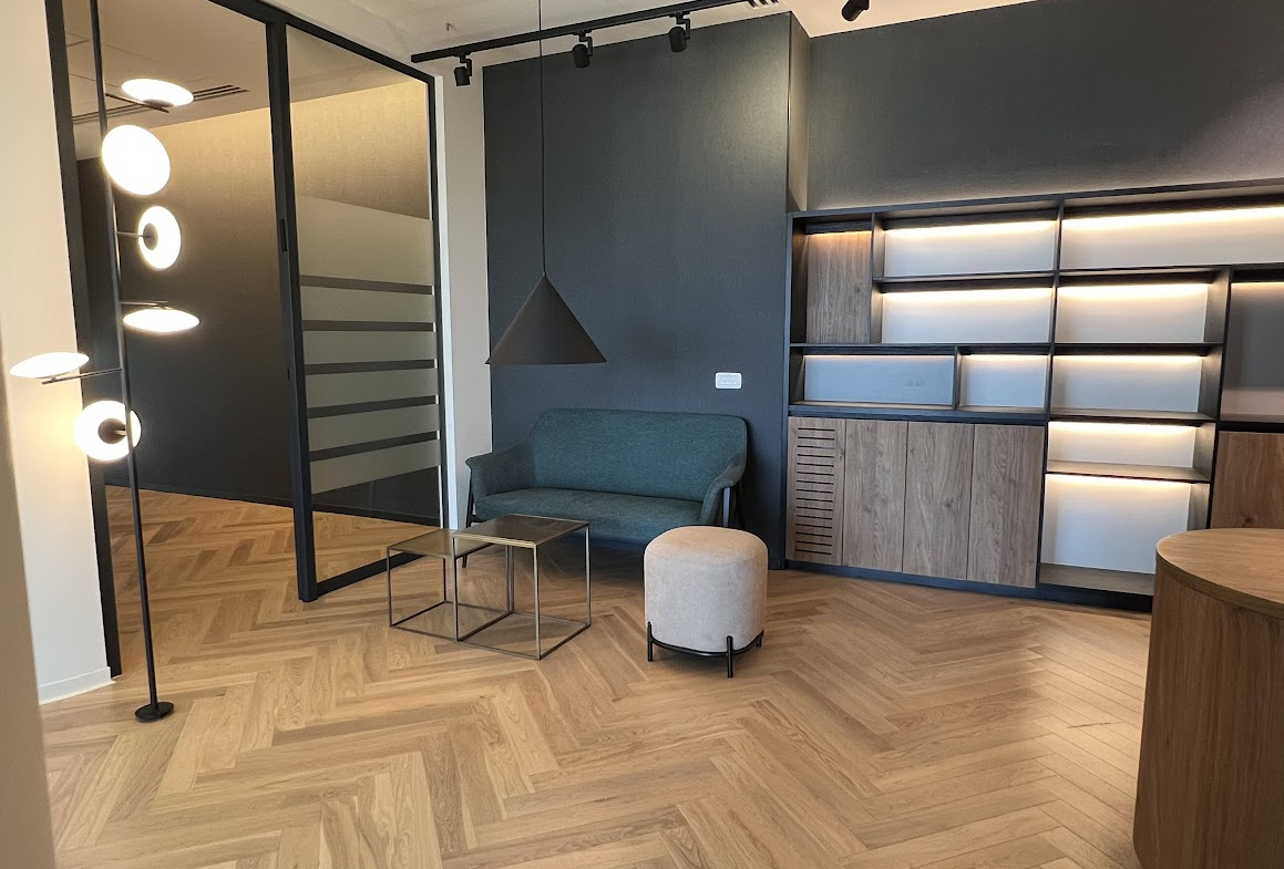 צד אחר של עמדת קבלה