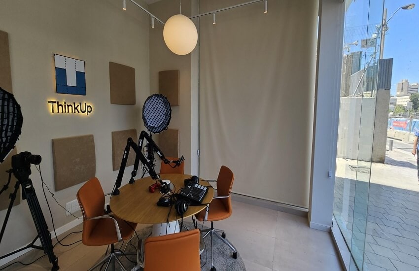 משרדים להשכרה בחסן ערפה 402 מר