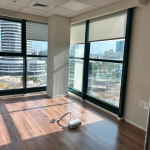 אחד מחדרי עבודה