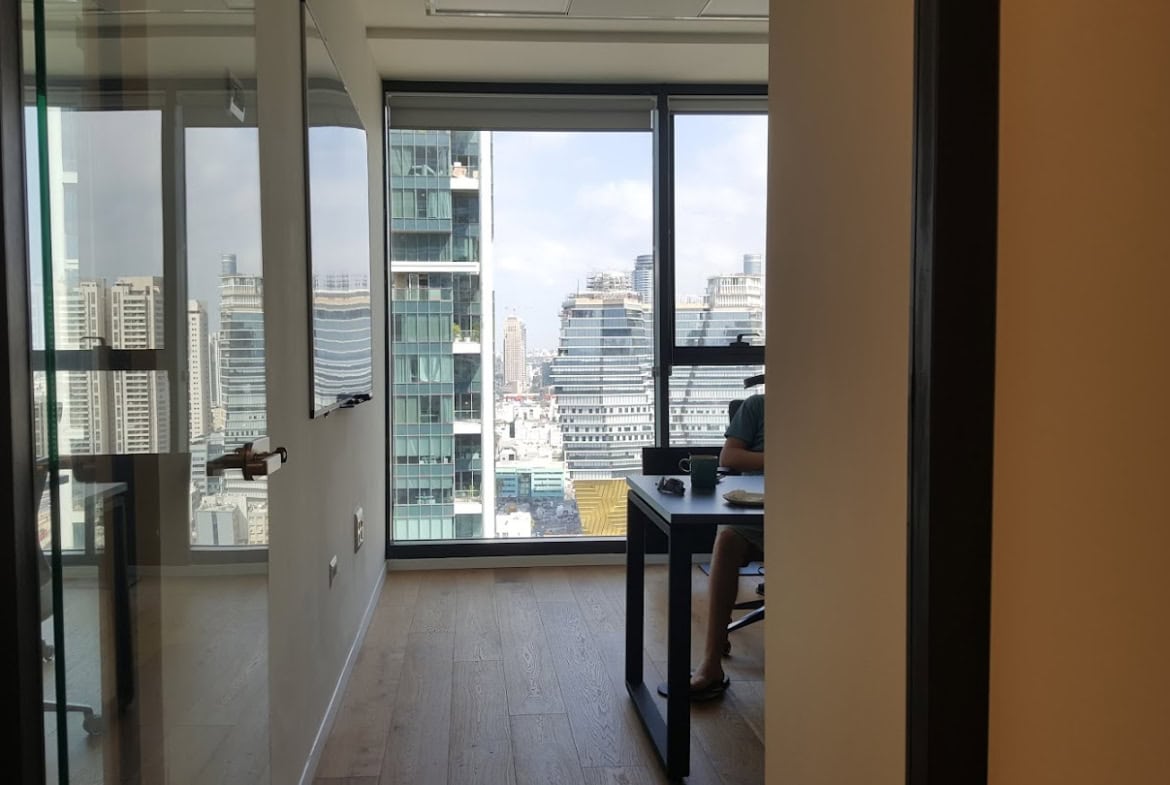 חדר עבודה נוסף