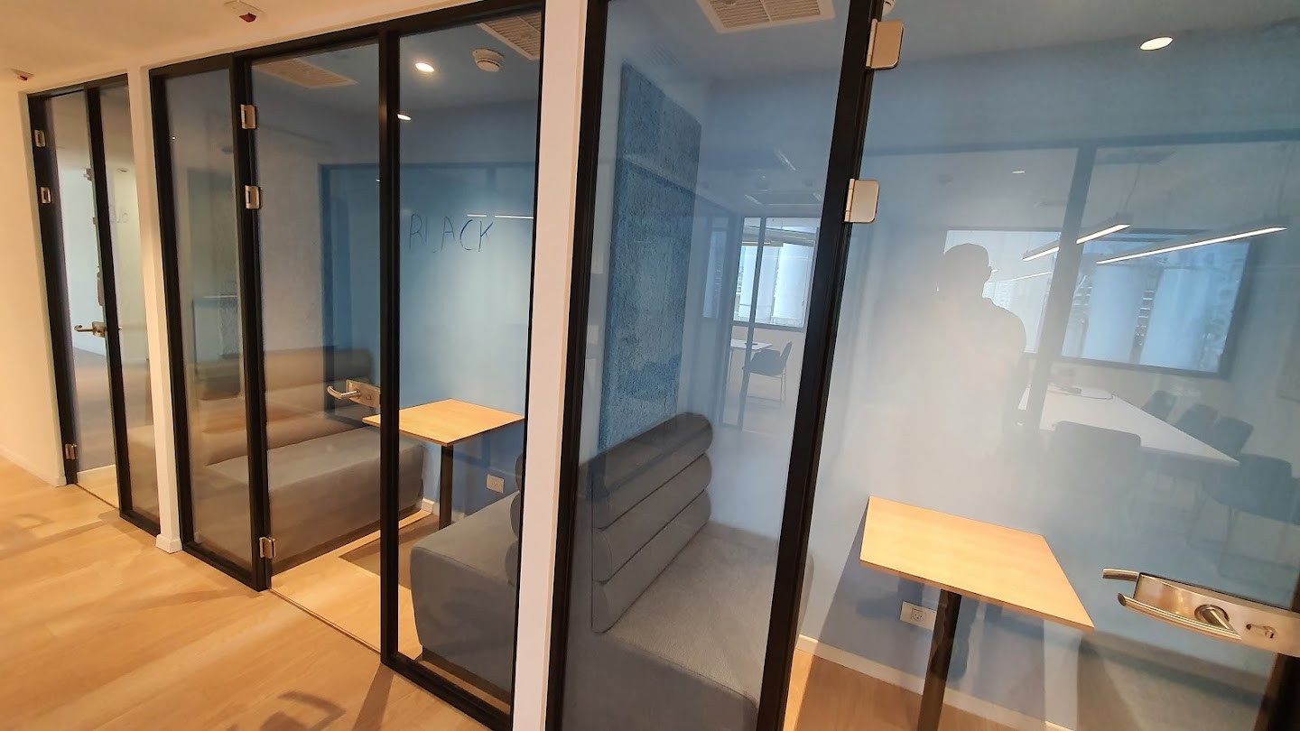 בוטים לשיחות אישיות