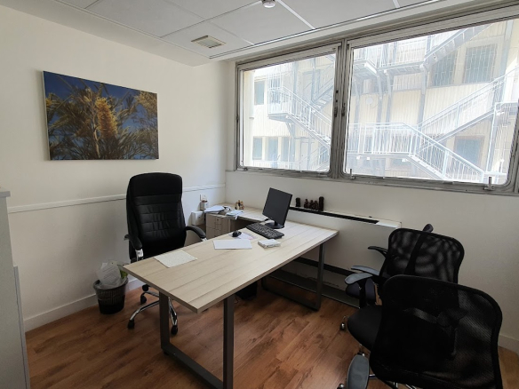 משרד 340 מ”ר להשכרה ביגאל אלון בתל אביב.