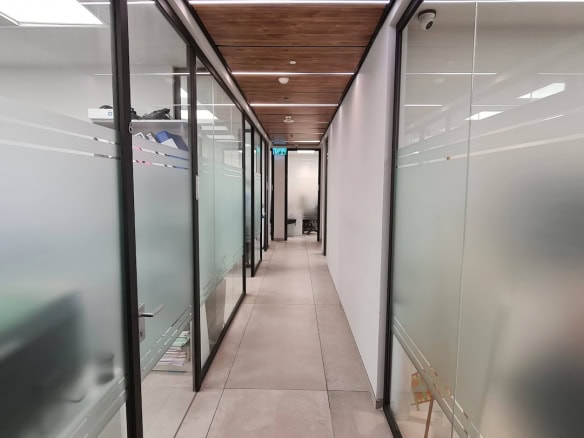 חלוקה לחדרי עבודה