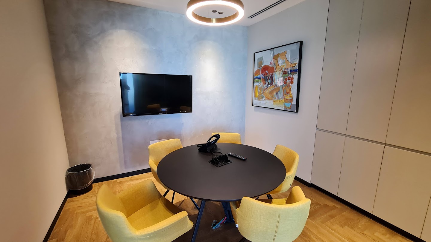 חדר ישיבות קטן/ חדר דיונים