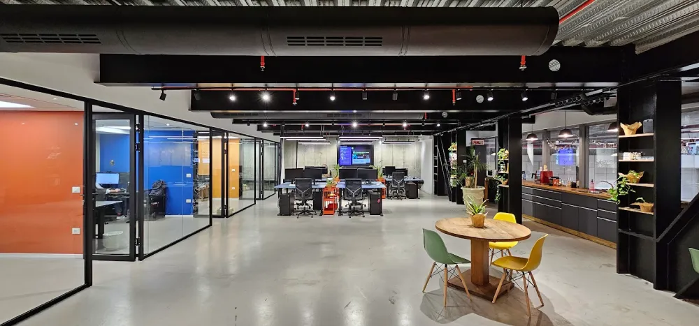 מבט כללי- אופן ספייס וחדרים