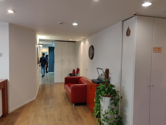 מבט כללי, מסדרון חלוקה לחדרים