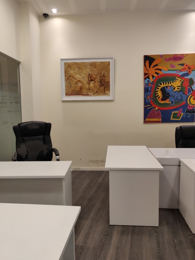 אחד מחדרי עבודה