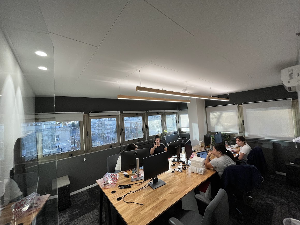 אחד מחדרי עבודה