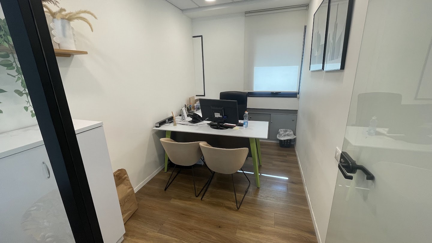 חדר אישי- משרד אישי