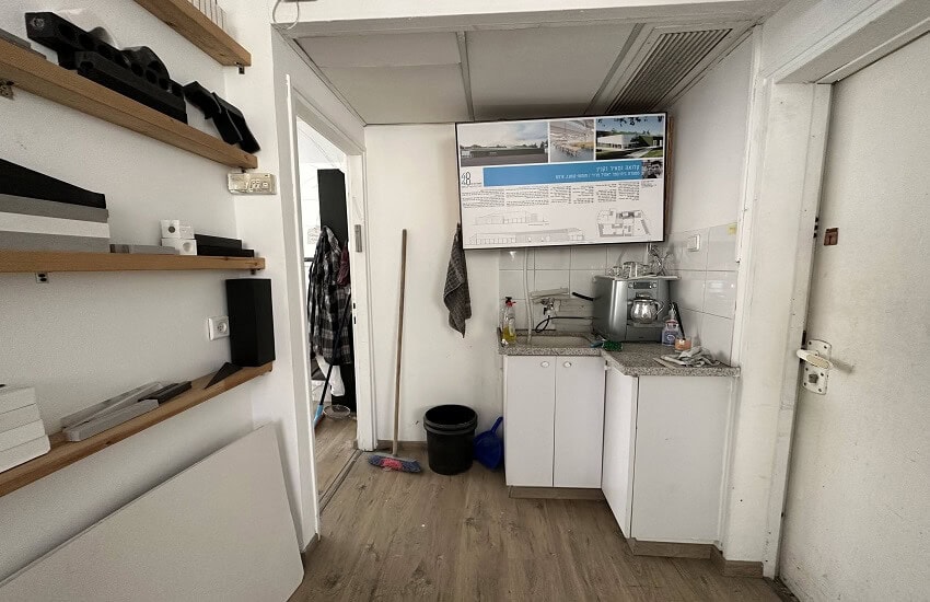 משרדים להשכרה בשכונת מונטיפיורי, 75 מר ברחוב גרשון שץ