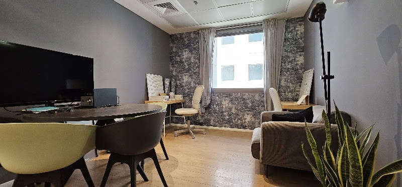 אחד מחדרי עבודה