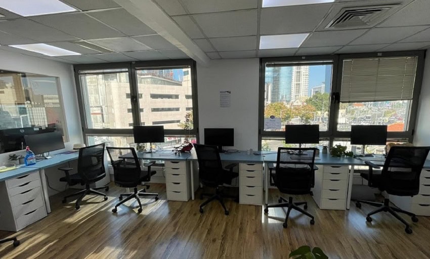 חדר עבודה גדול/ חדר צוות