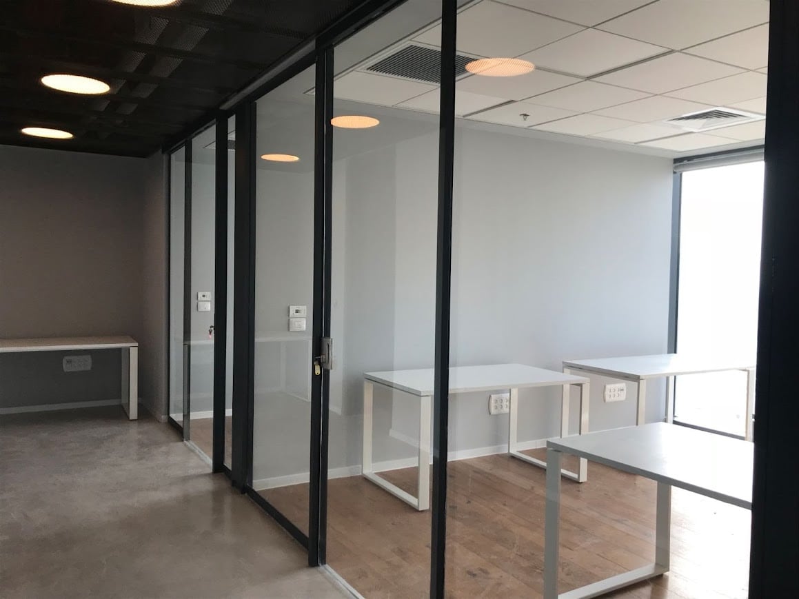 חלוקה לחדרי עבודה