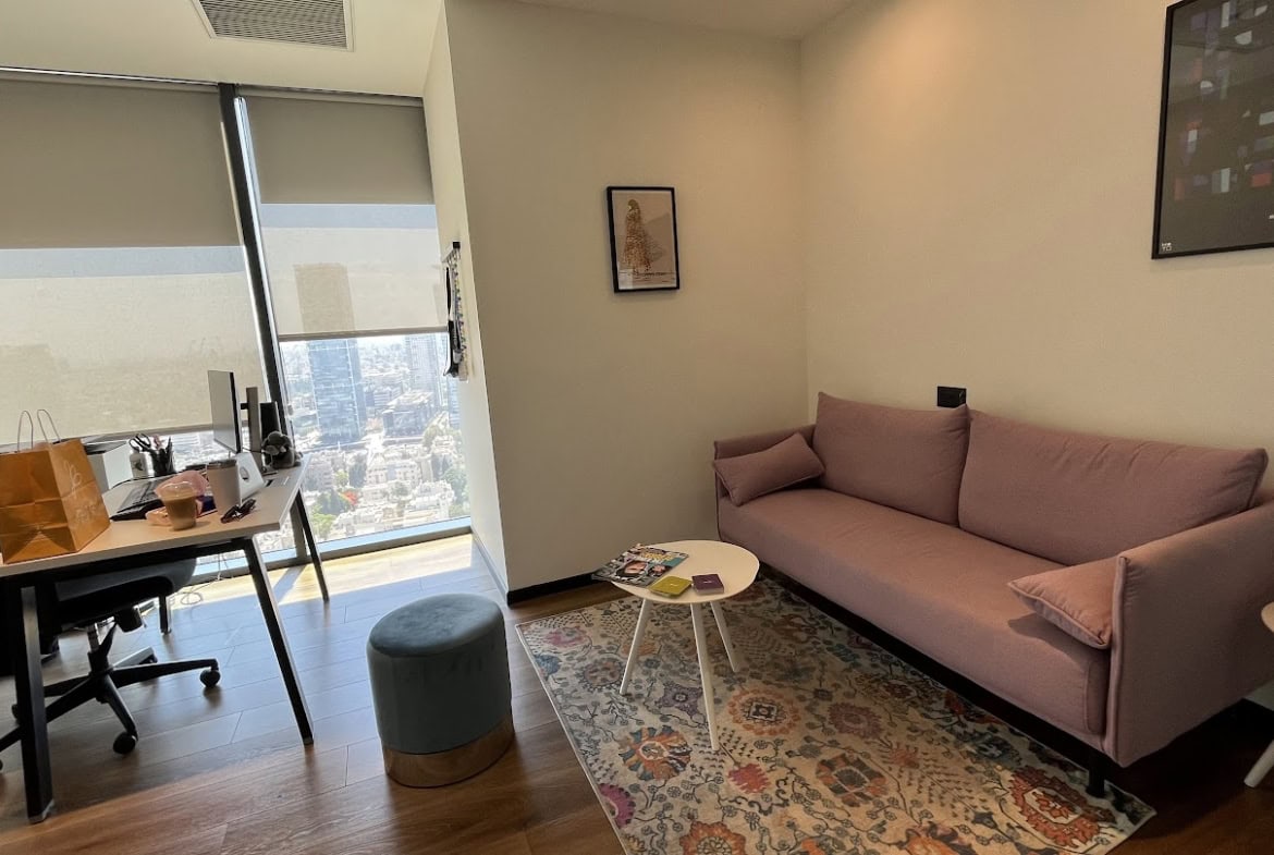 חדר עבודה נוסף