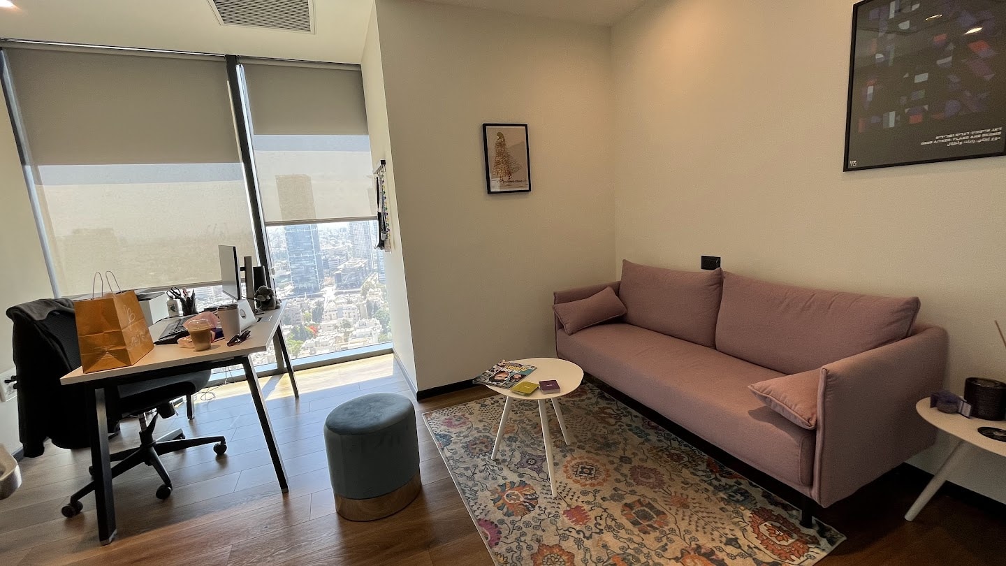 חדר עבודה נוסף