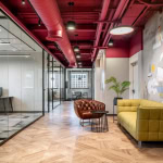 לאונג' מול חדרי עבודה