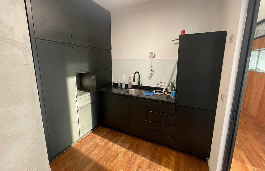 להשכרה משרד 270 מר באזור מידטאון