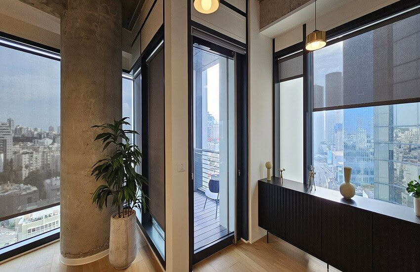 להשכרה משרד פלאג אנד פליי, 500 מר עם שתי מרפסות