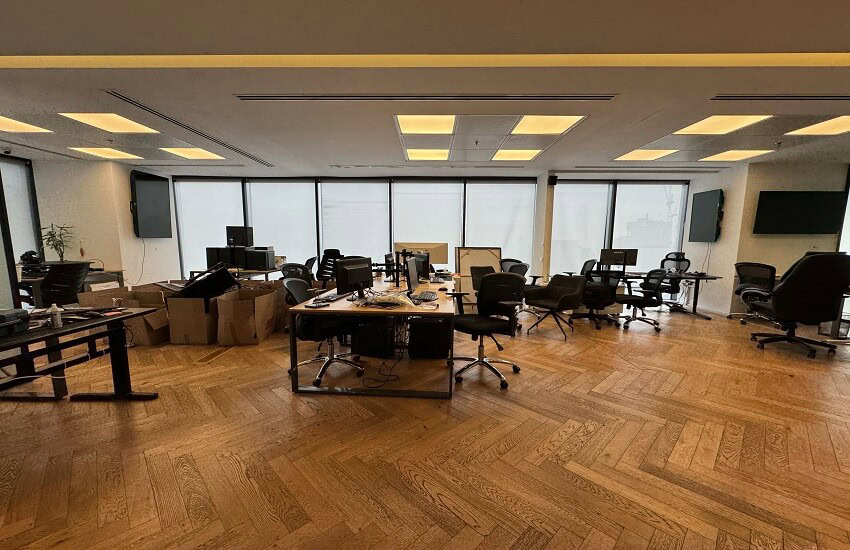 משרד להשכרה באזור מידטאון, 259 מר צמוד לרכבת ורכבת הקלה